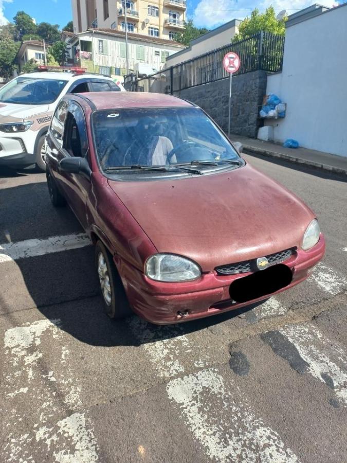 PM recupera veículo furtado em Herval d’Oeste