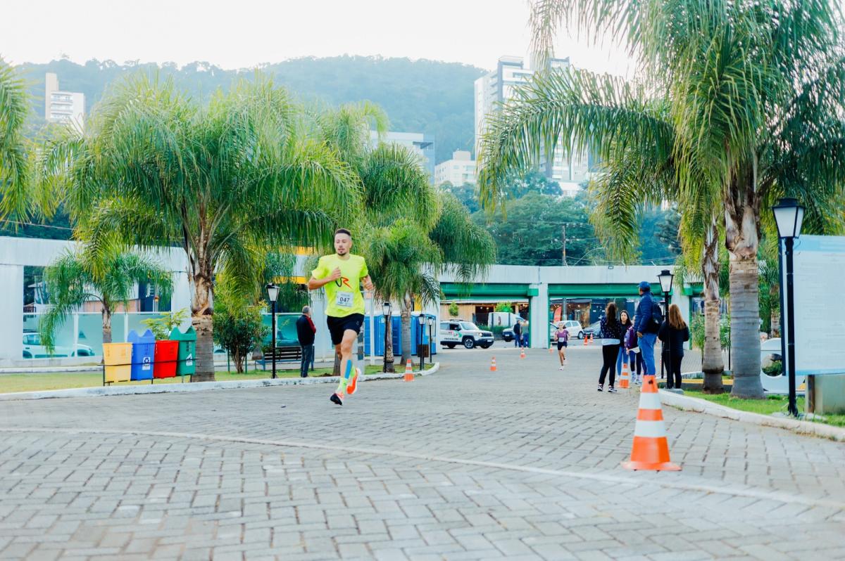 JBA Run 2025 reúne cerca de 400 atletas em sua segunda edição em Joaçaba