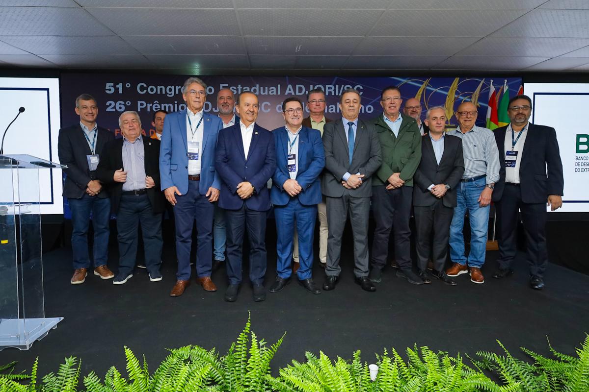 Governador Jorginho Mello participa da abertura do 51º Congresso Estadual da Adjori