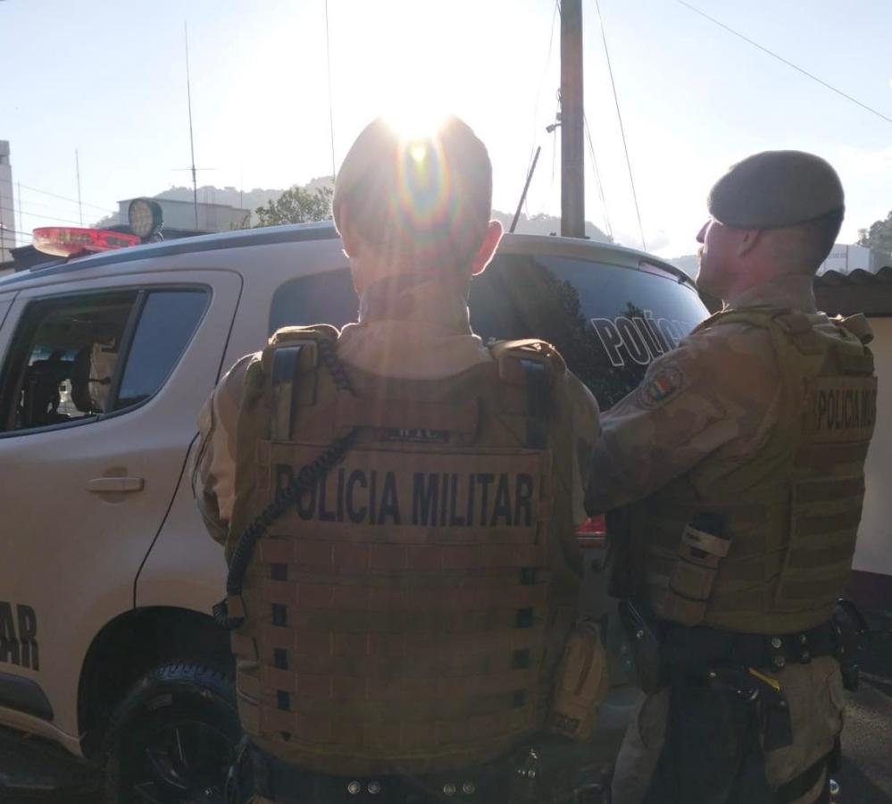 Polícia Militar cumpre mandado de prisão em Joaçaba