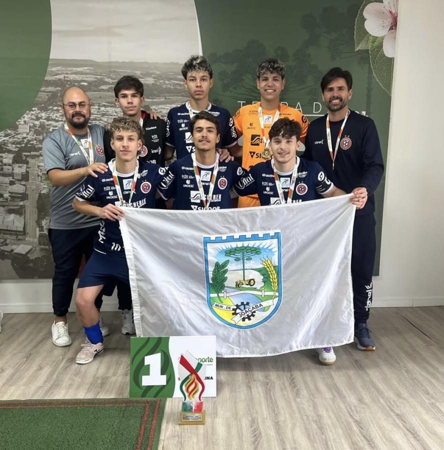 Equipe Sub-17 do Joaçaba Futsal é bi regional dos Joguinhos Abertos