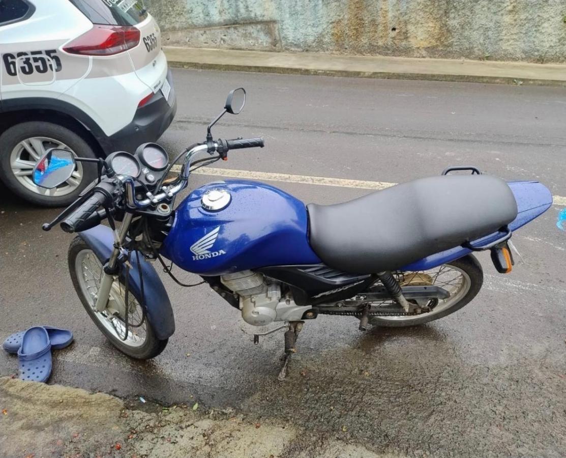 PM cumpre mandado de prisão e apreende drogas em Joaçaba