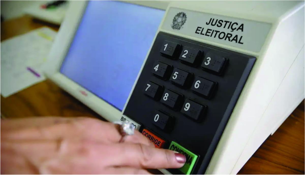 MP Eleitoral denuncia prefeito, vice e 14 por corrupção nas eleições de 2024, em SC
