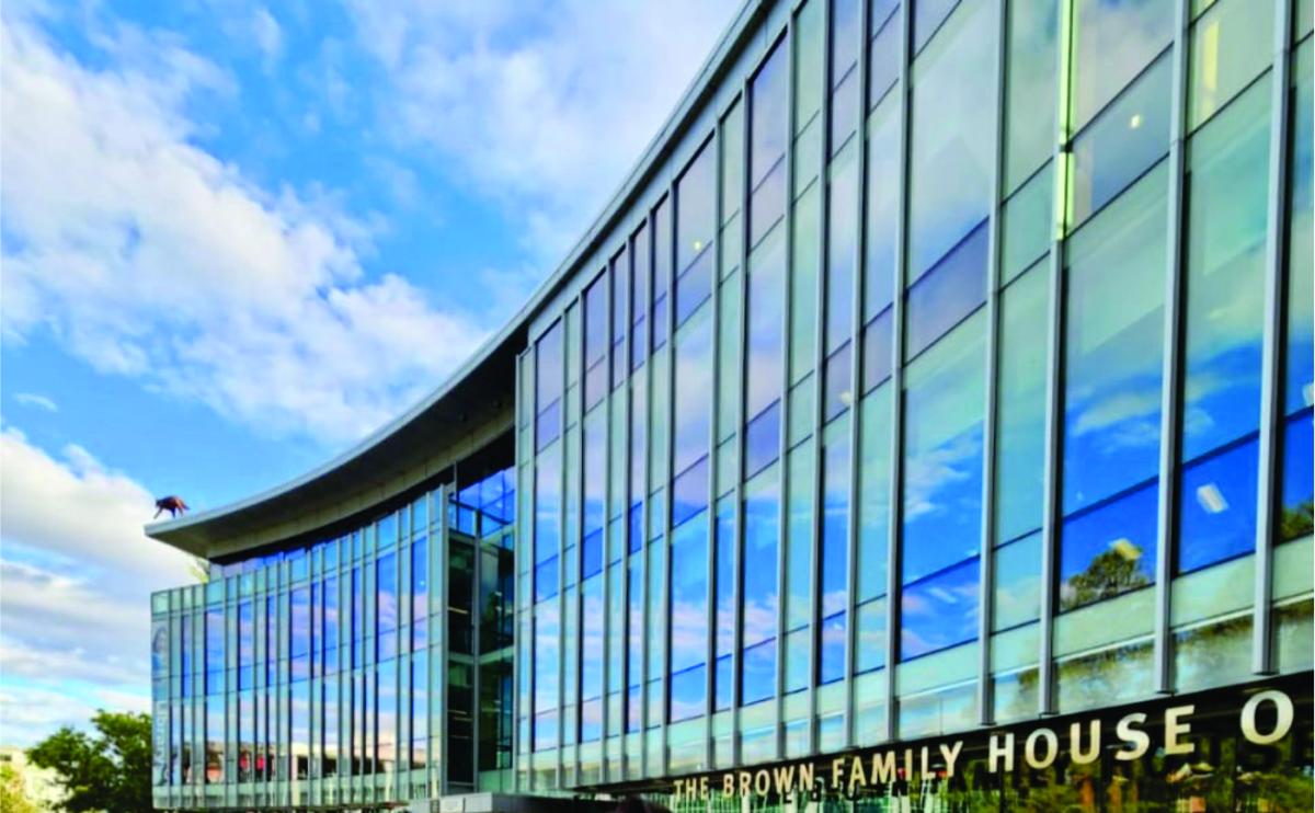 Estudante de Psicologia amplia formação com intercâmbio no Canadá