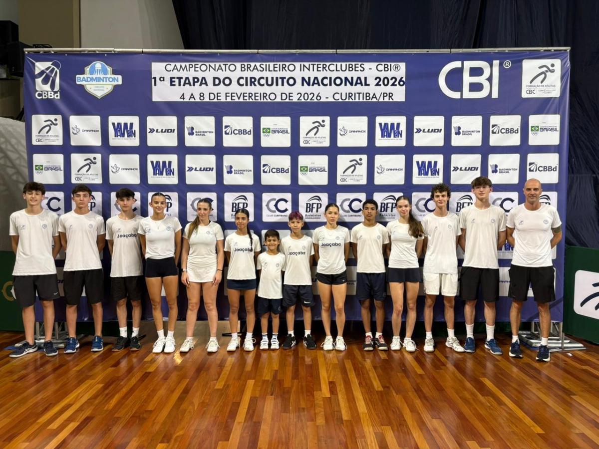 AMOB conquista 11 medalhas no Nacional de Badminton em Curitiba
