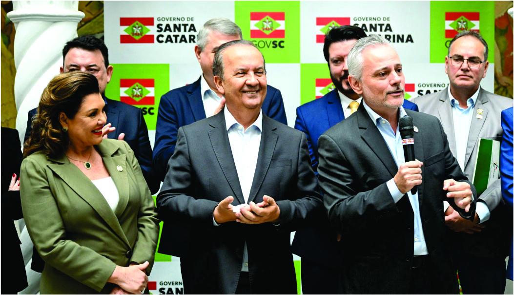 Governo e GOL anunciam novos voos partindo de Chapecó e Correia Pinto
