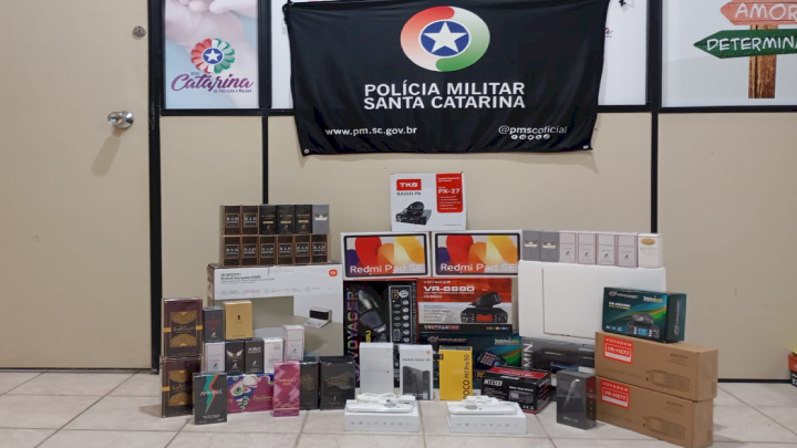 Polícia Militar apreende duas cargas de produtos provenientes do Paraguai em Porto União