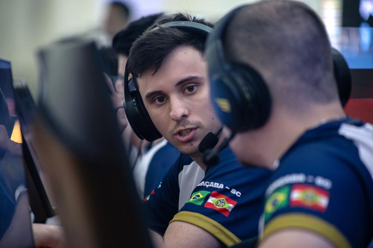 Atleta da Unoesc será homenageado, em março, pela CBDU com o prêmio Melhores do Ano