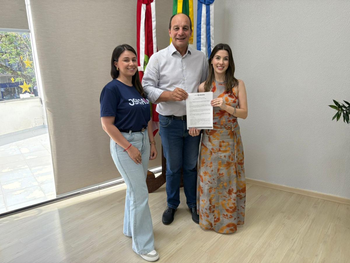 Programa “Joaçaba, eu curto, eu cuido”: adoção de parklet no Centro