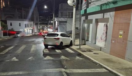 PM prende mulher bebum ao volante após acidente em Joaçaba
