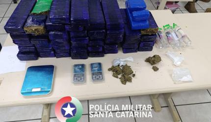 Polícia Militar desarticula ponto de tráfico em Videira.