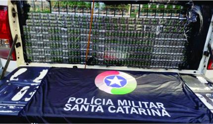 Mais de 27 mil maços de cigarros contrabandeados são apreendidos em Palmitos