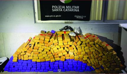 Desarticulada gangue de drogas em Itajaí e Brusque