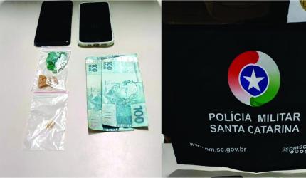 Polícia Militar prende dois homens por tráfico de drogas em Herval d’Oeste