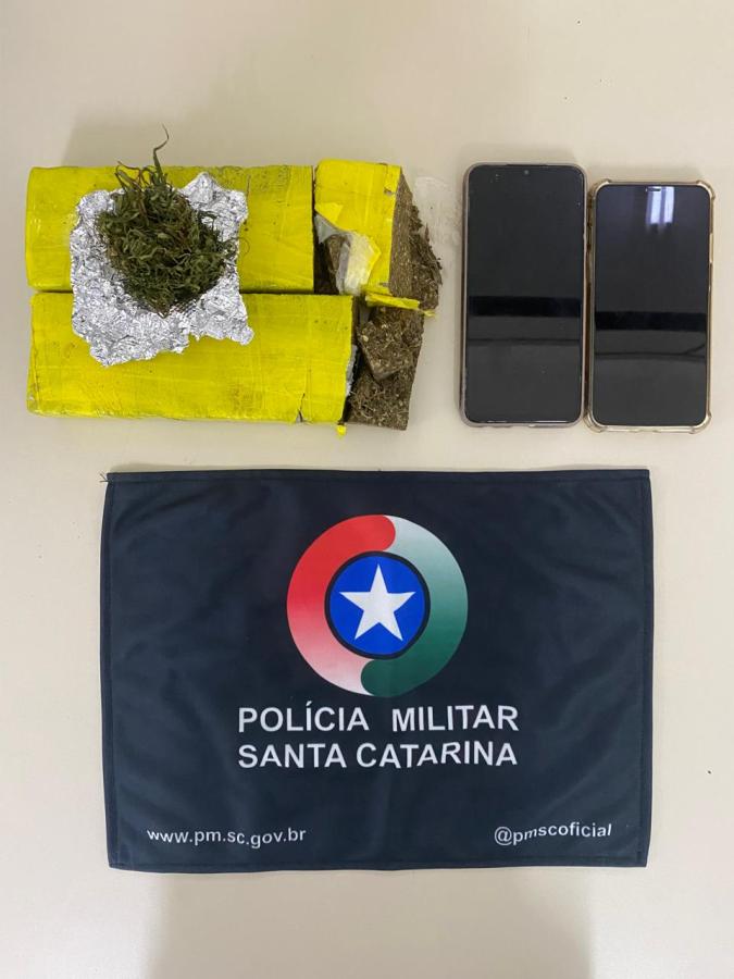 Suspeito preso com erva estranha, em Videira