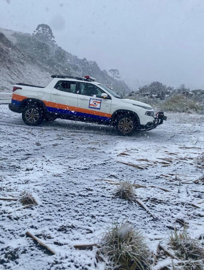 Primeira neve e previsão para sexta e final de semana